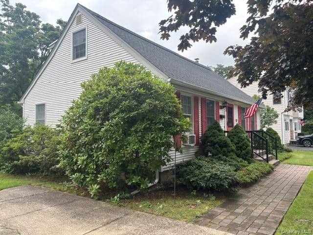 363 3rd Avenue thumbnail 4