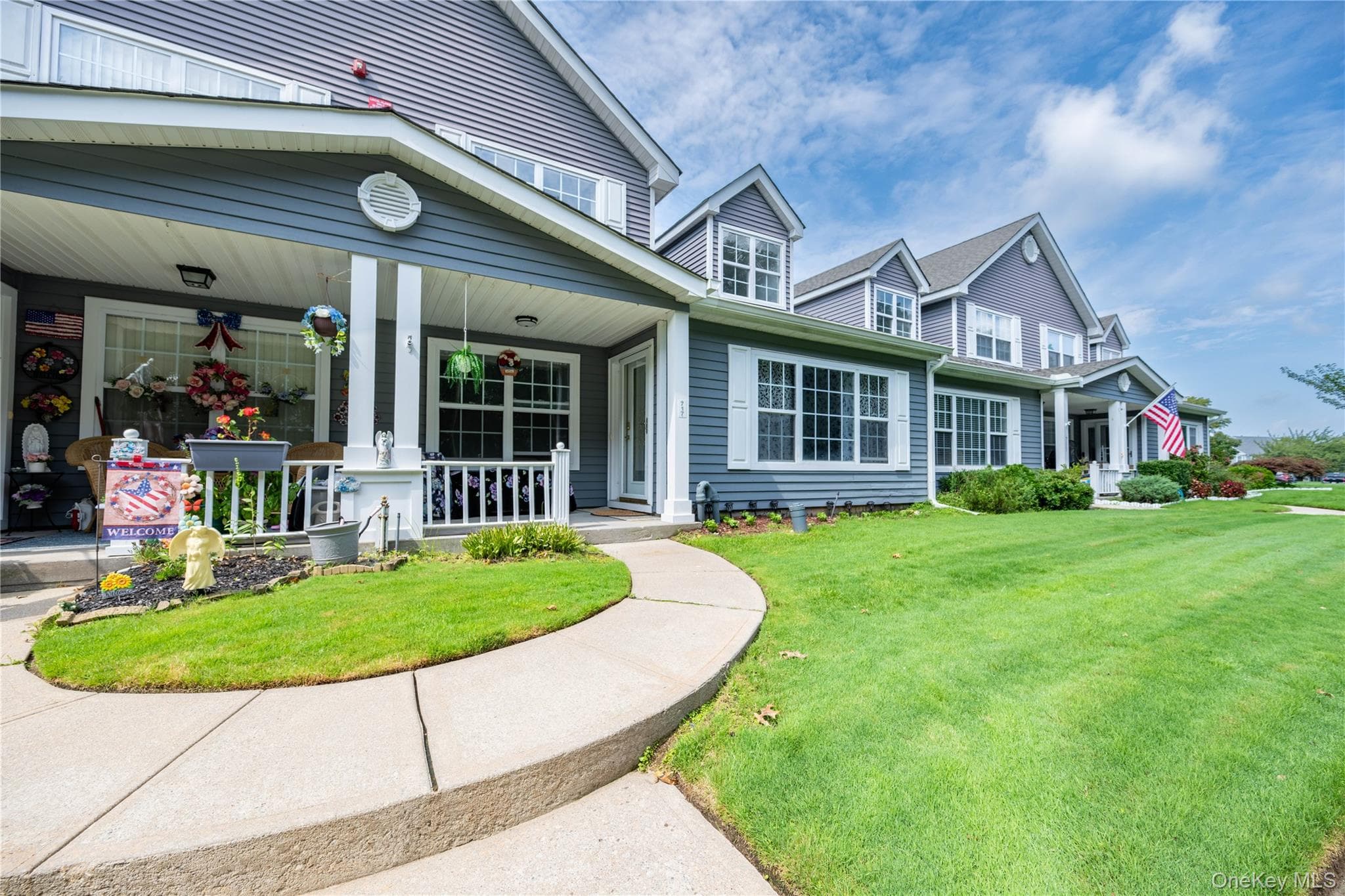 717 Spring Lake Drive thumbnail 2