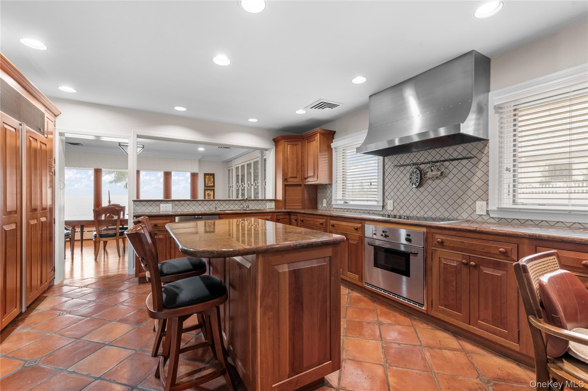 32 Westland Drive thumbnail 22