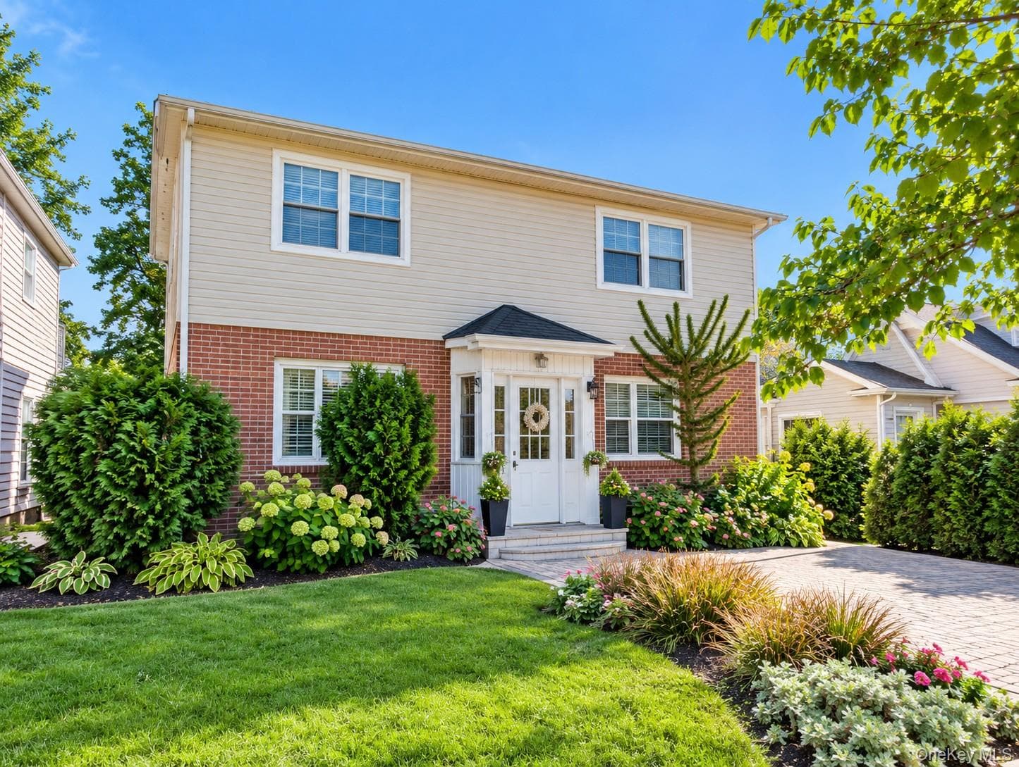54 Marwood Road, Port Washington