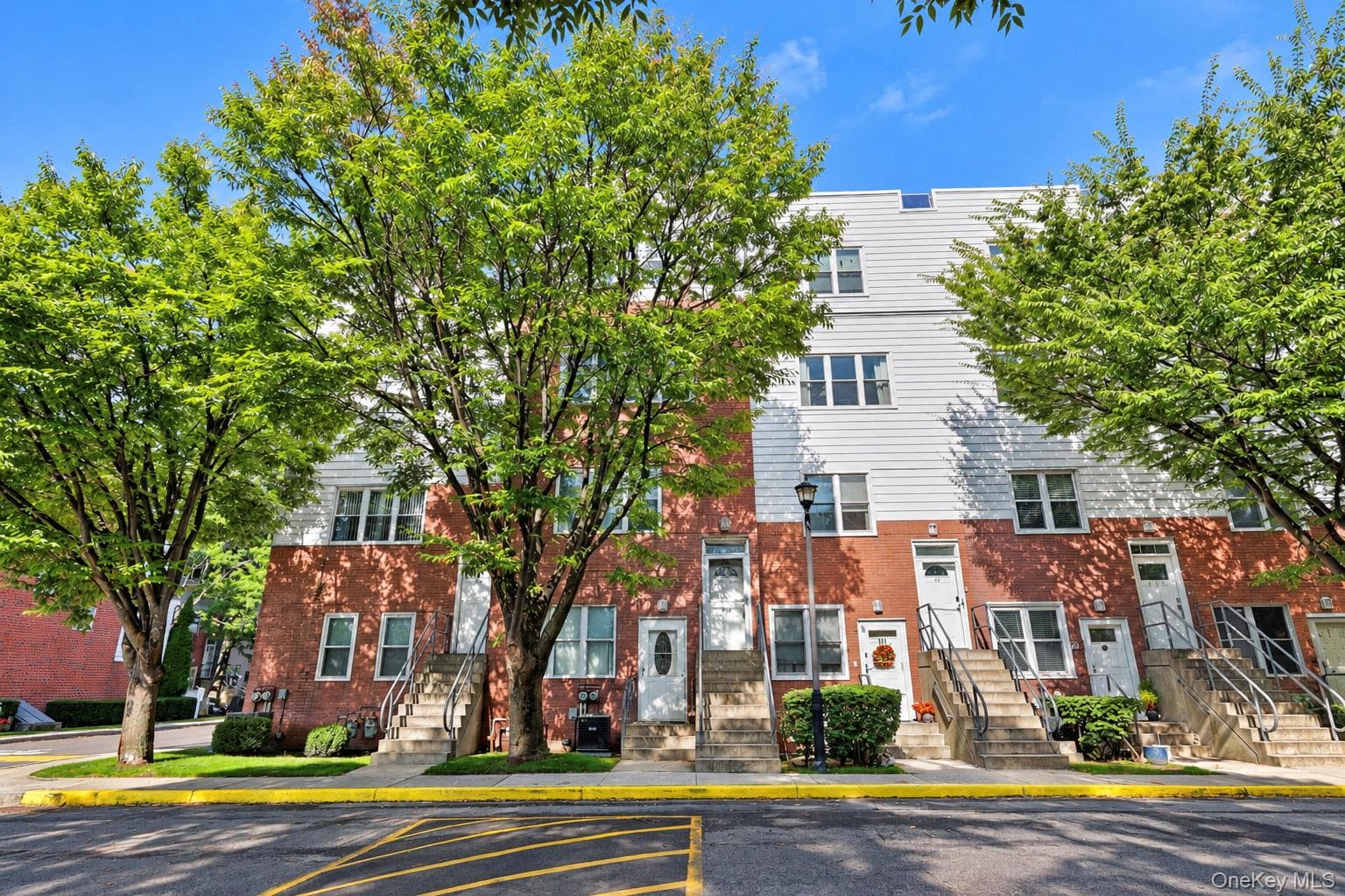 207 Sunset Boulevard Unit: 9207B, Bronx
