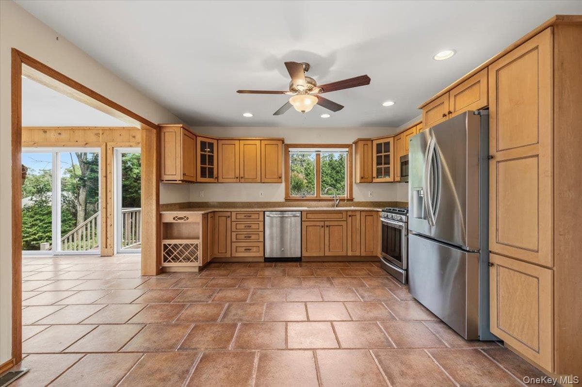 2785 Noyack Road thumbnail 11