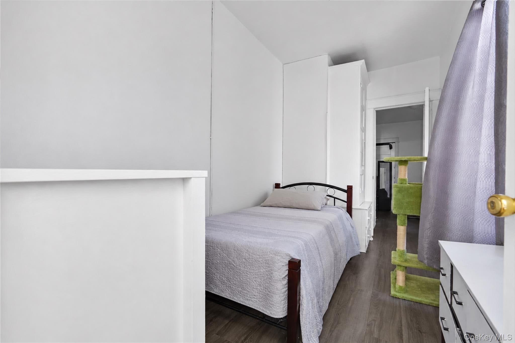 1665 Palmetto Street thumbnail 13