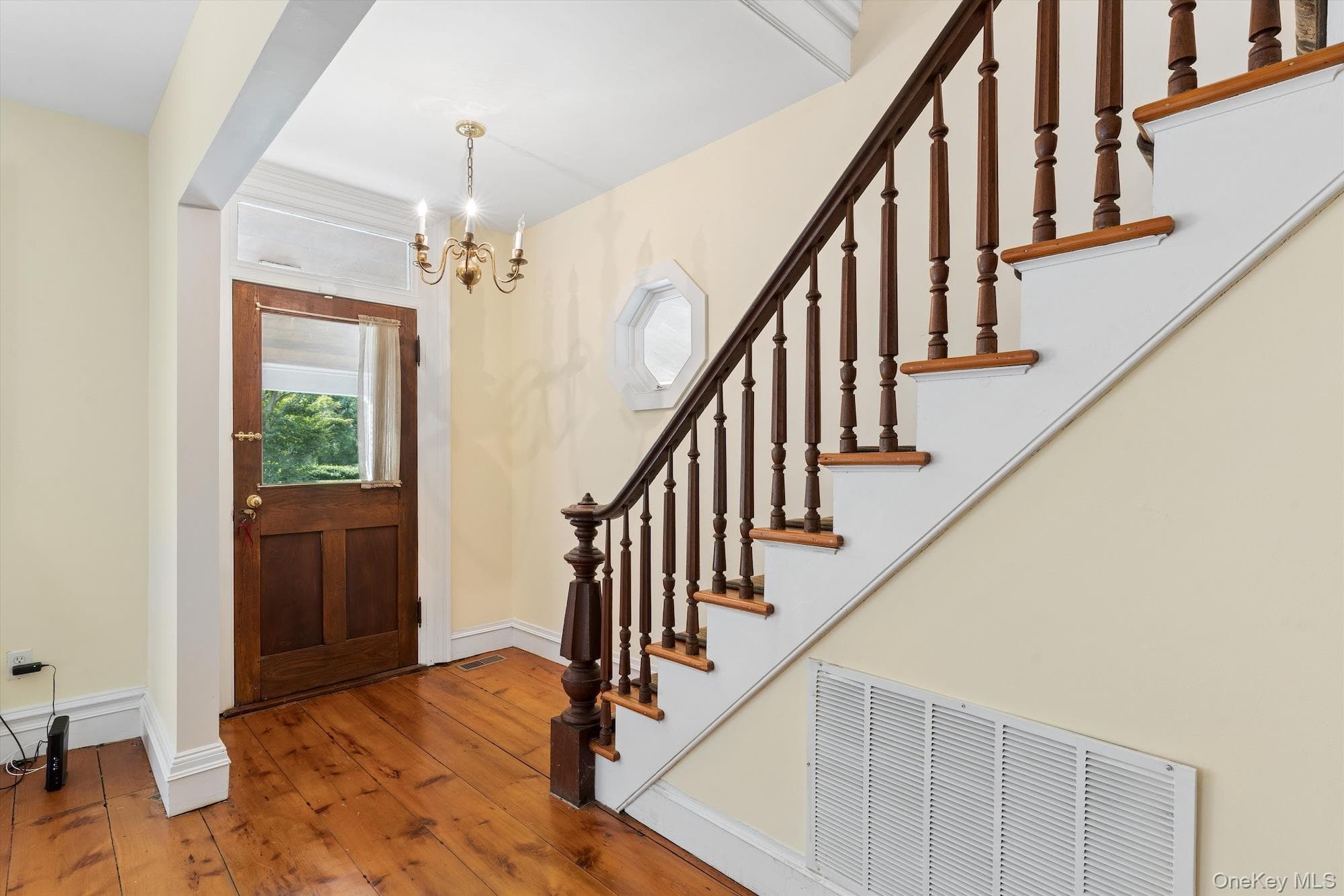 25105 Main Road thumbnail 16