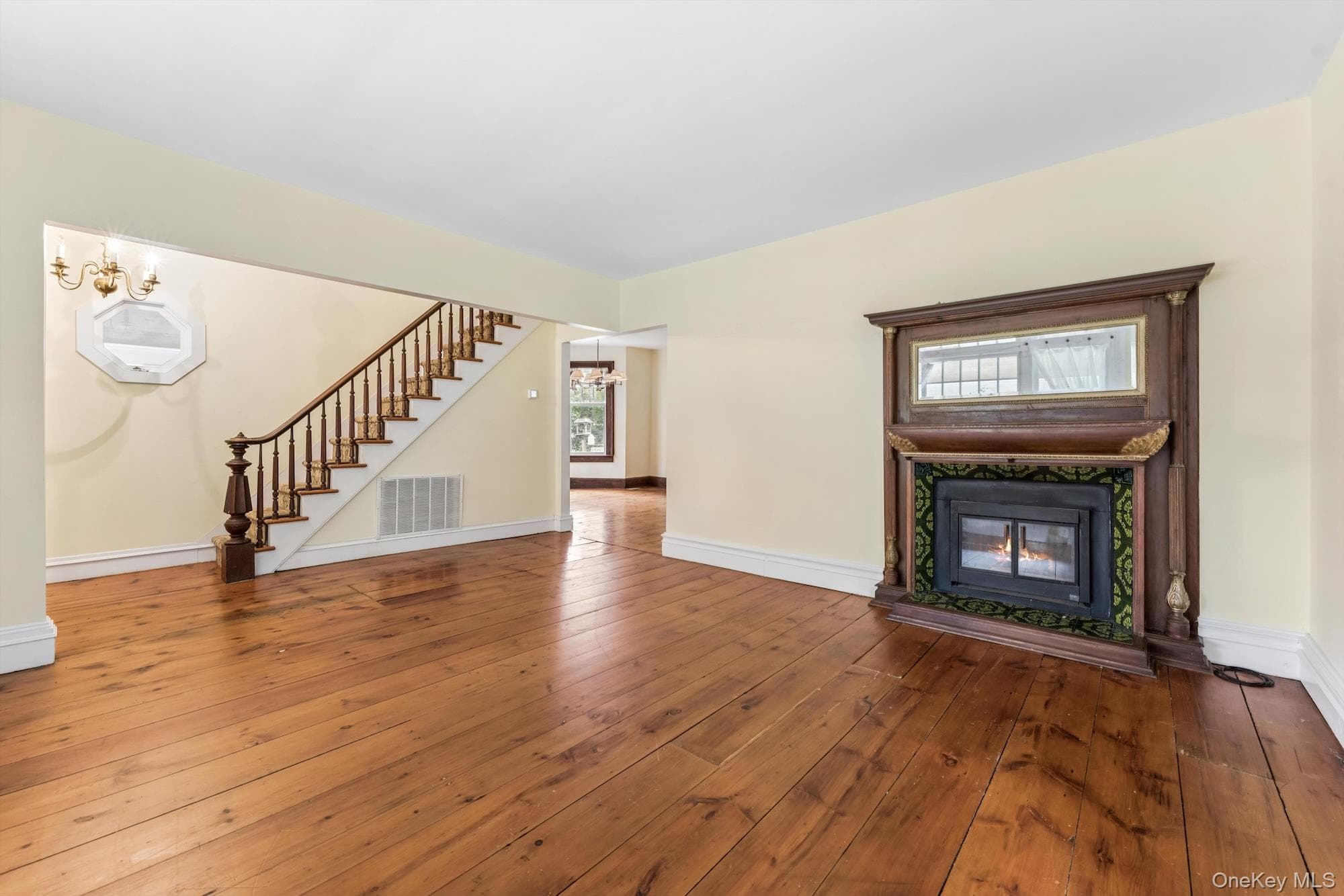 25105 Main Road thumbnail 7