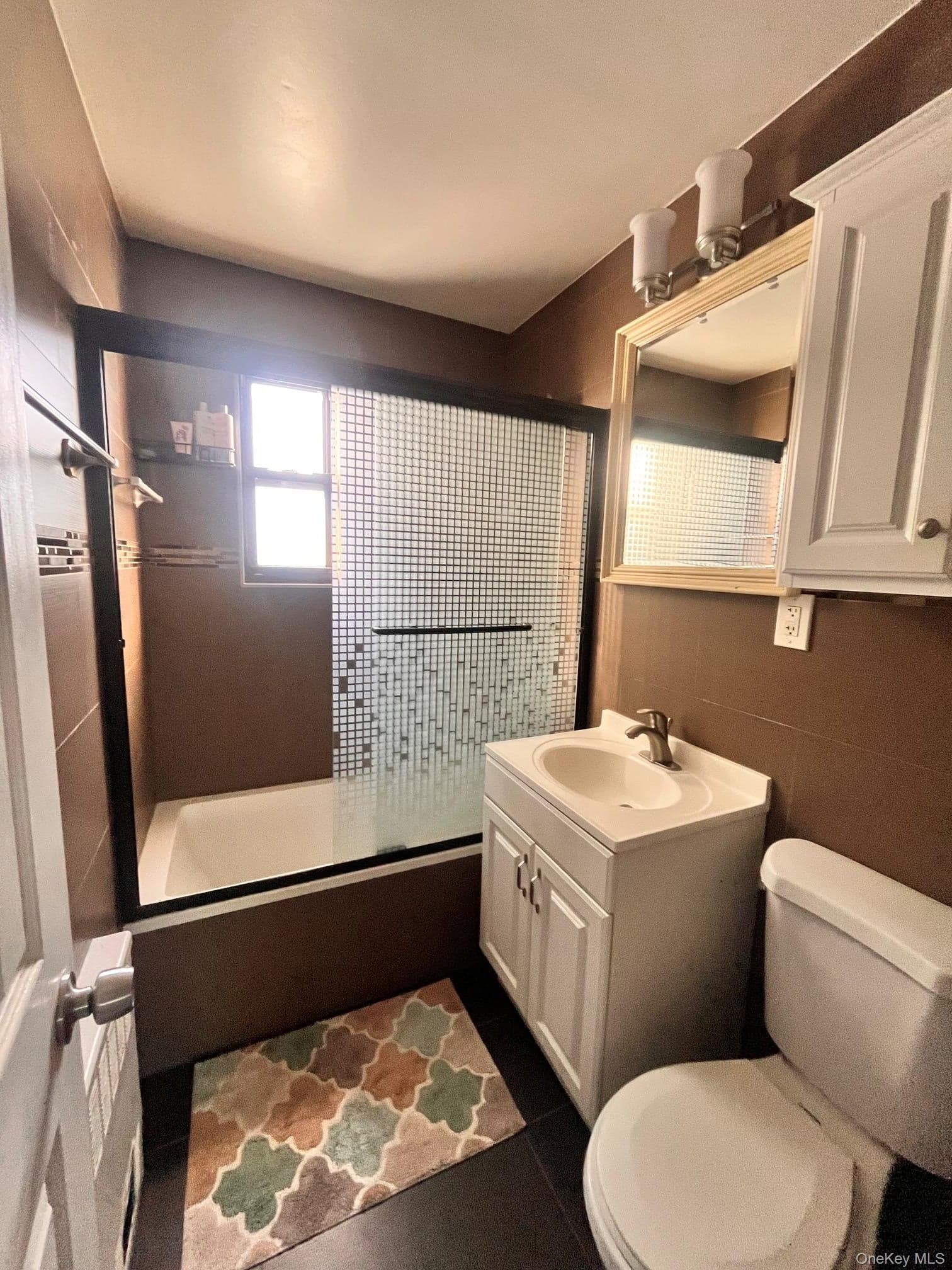 196-69 73 Avenue Unit: 2 thumbnail 17