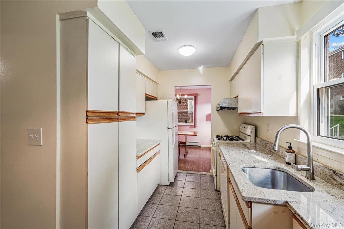 229-06 67th Avenue Unit: 39 thumbnail 6
