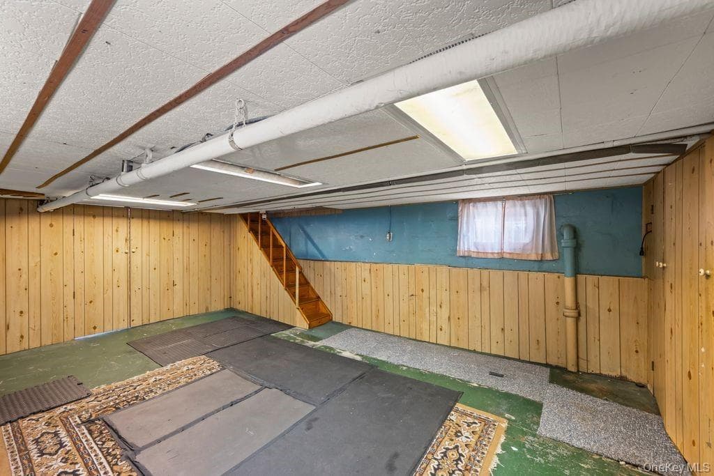 1549 E 96th Street thumbnail 20