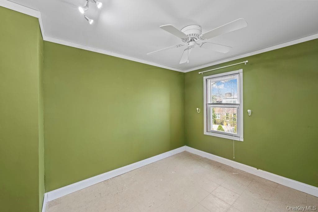 1549 E 96th Street thumbnail 13