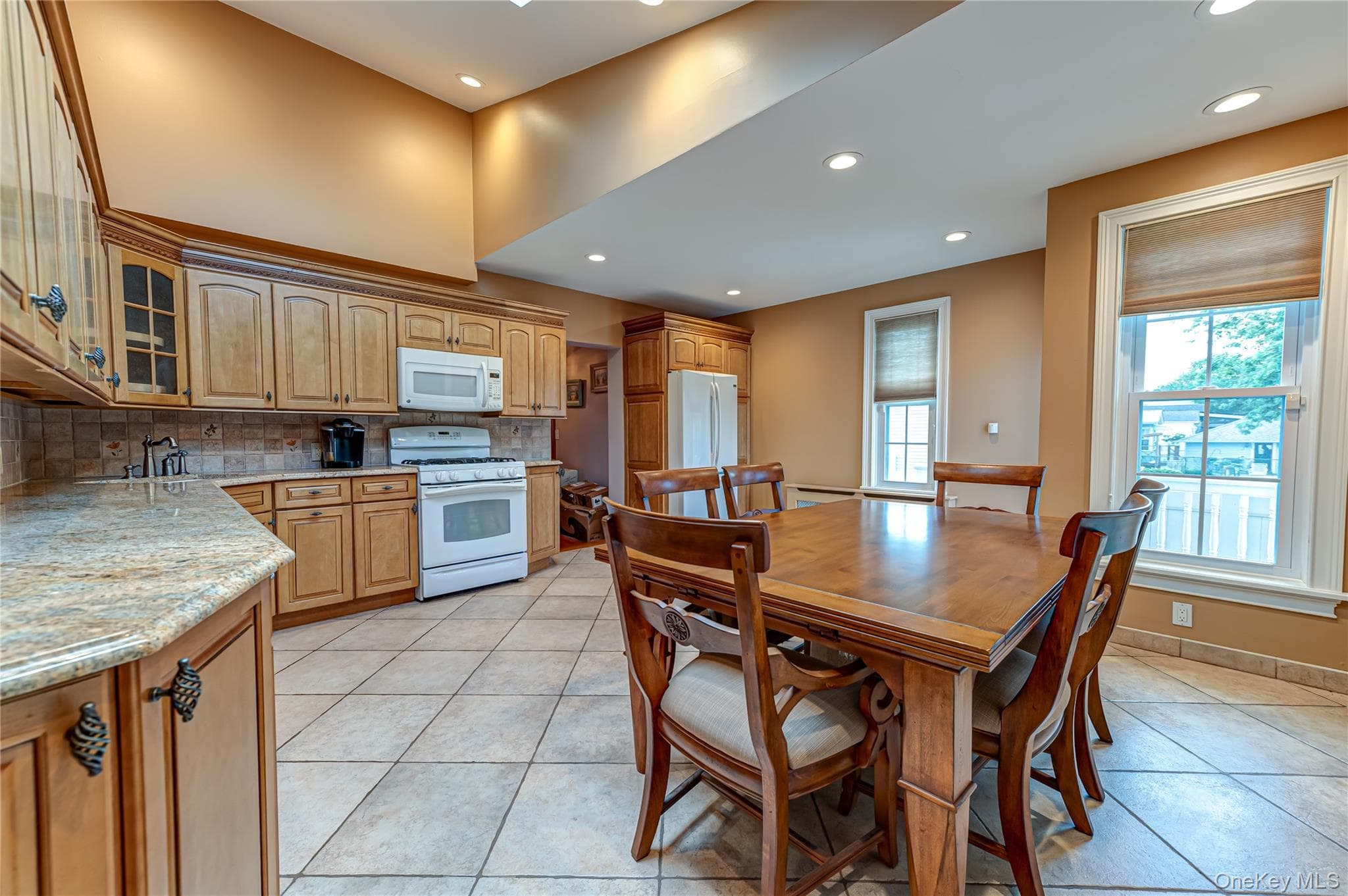 720 Farmers Avenue thumbnail 8