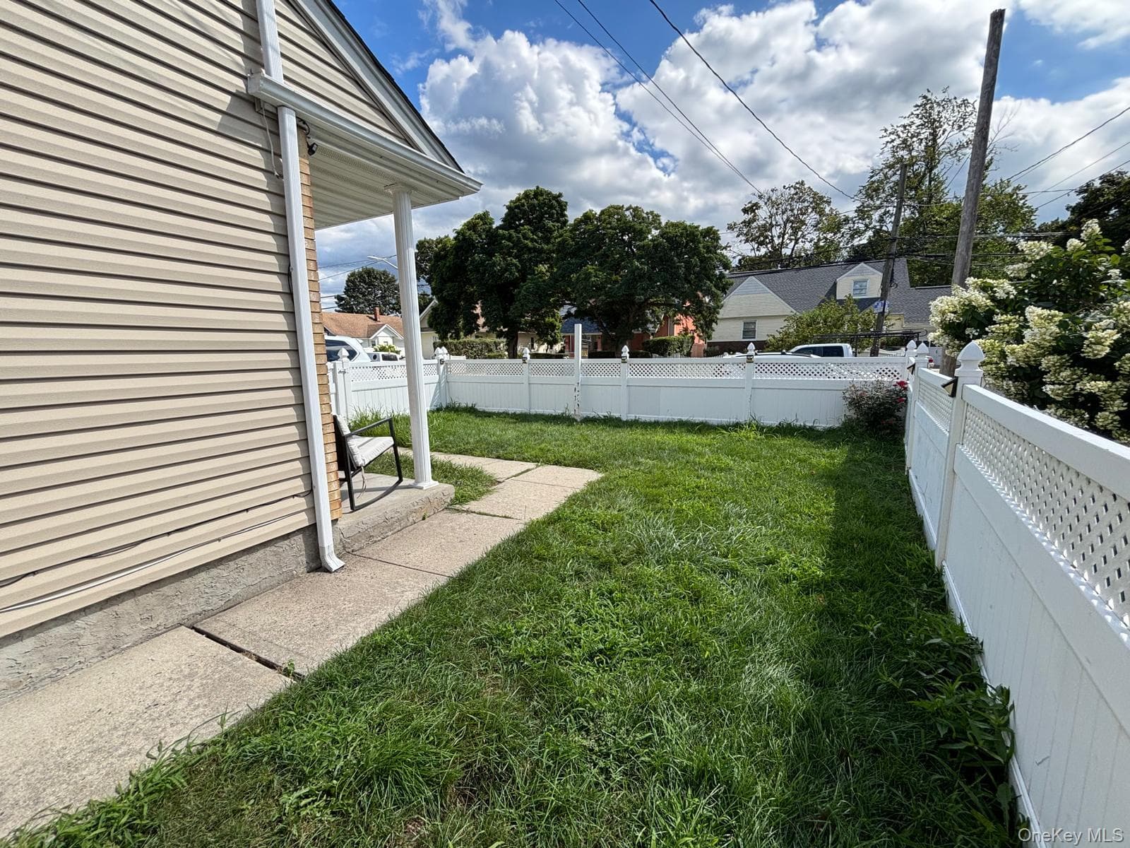 93 Peters Avenue thumbnail 20