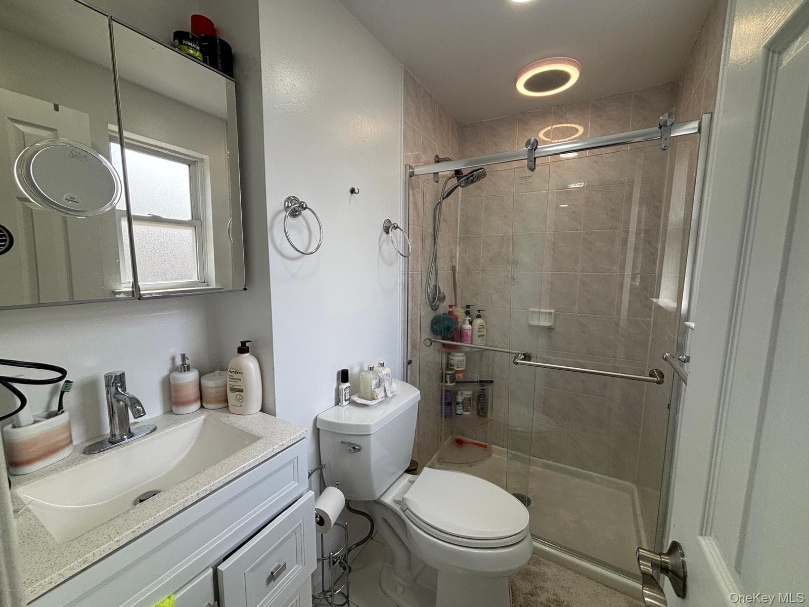93 Peters Avenue thumbnail 7