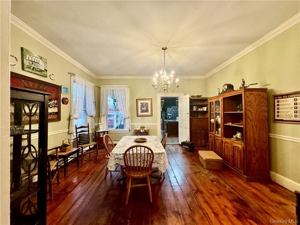 255 Howells Road thumbnail 11