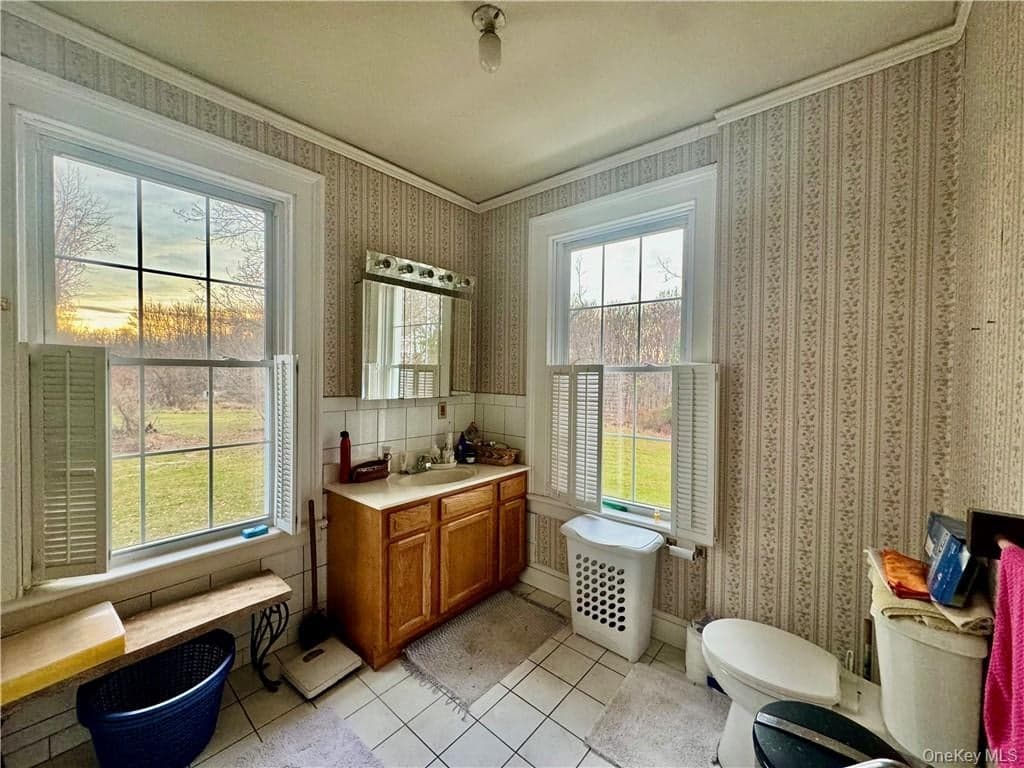 255 Howells Road thumbnail 26