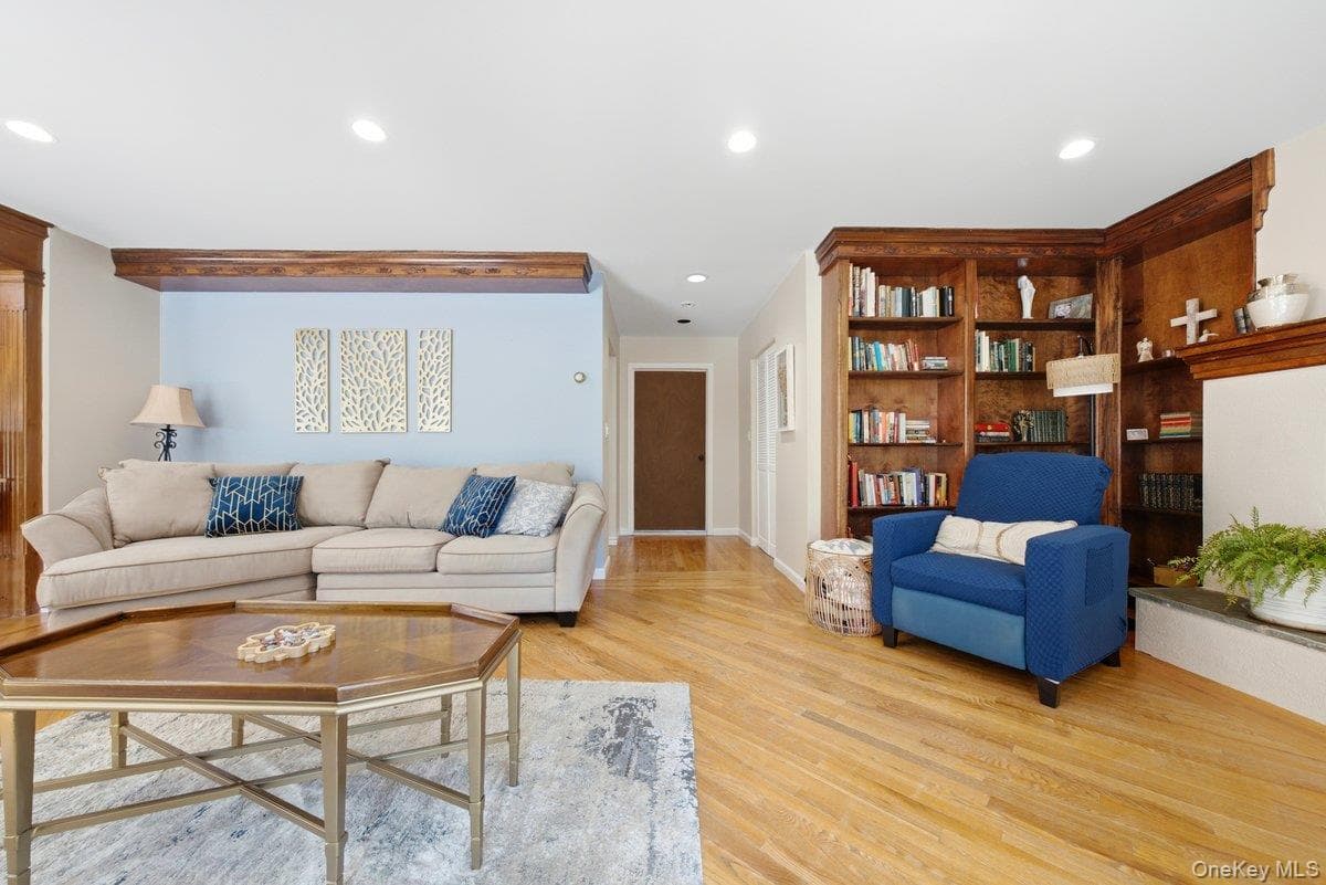121 Newport Road thumbnail 31