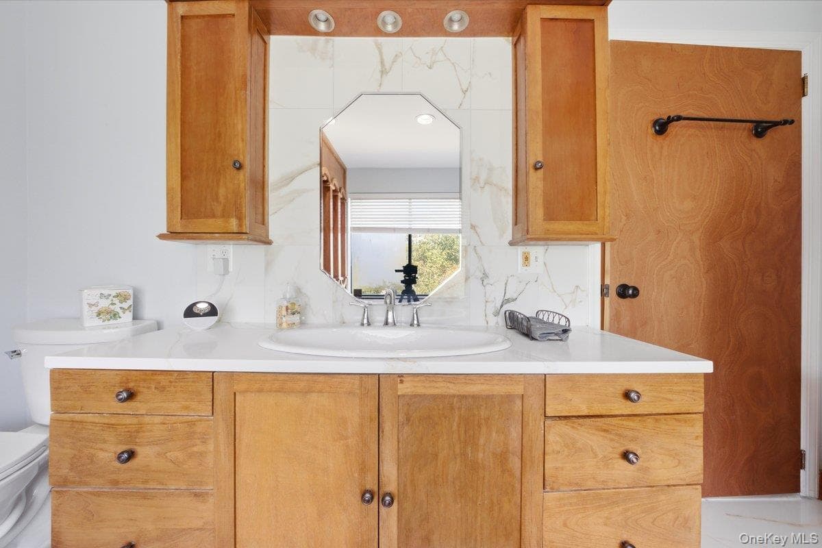 121 Newport Road thumbnail 33