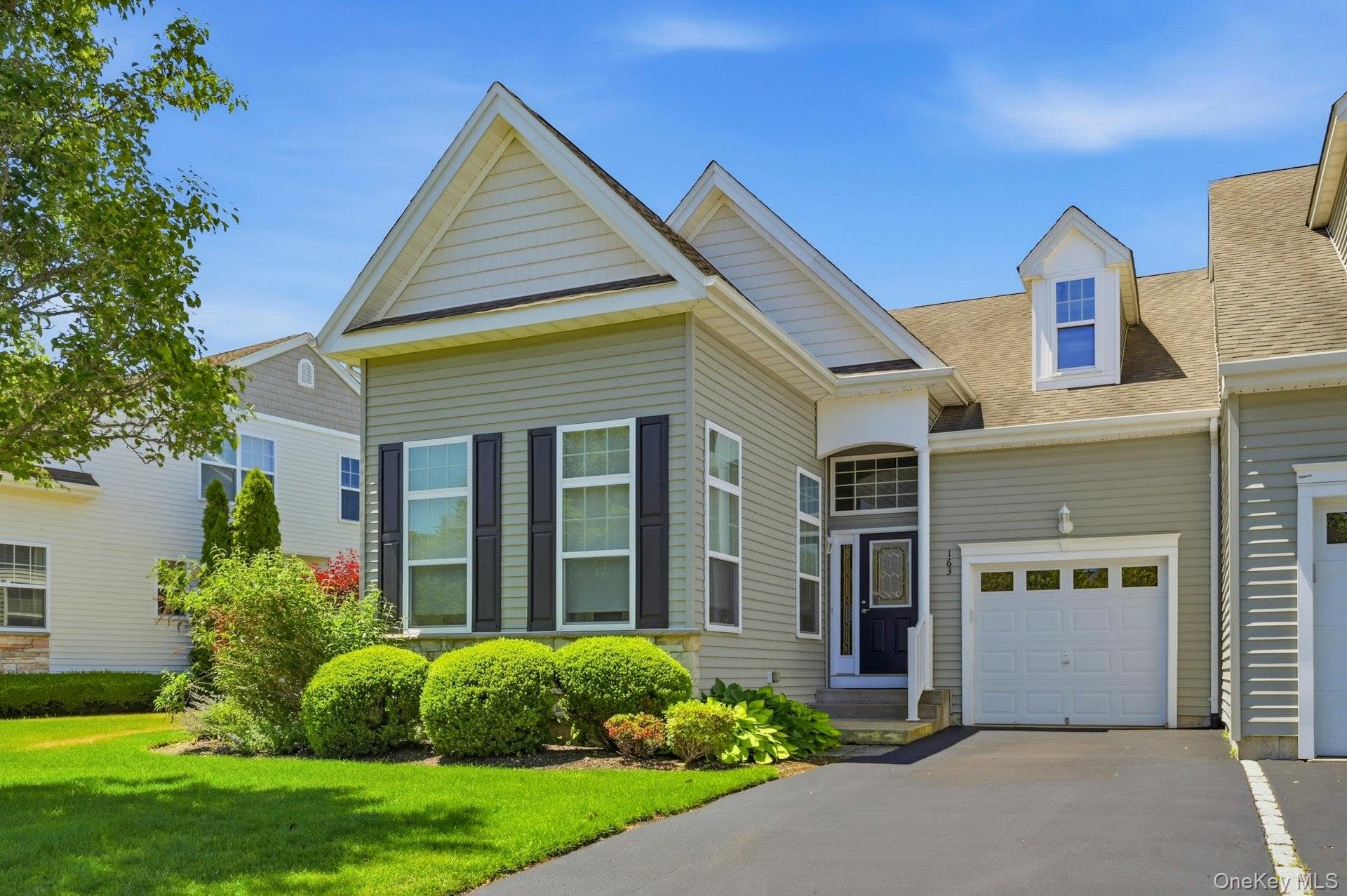 163 Augusta Drive Unit: 163, Medford