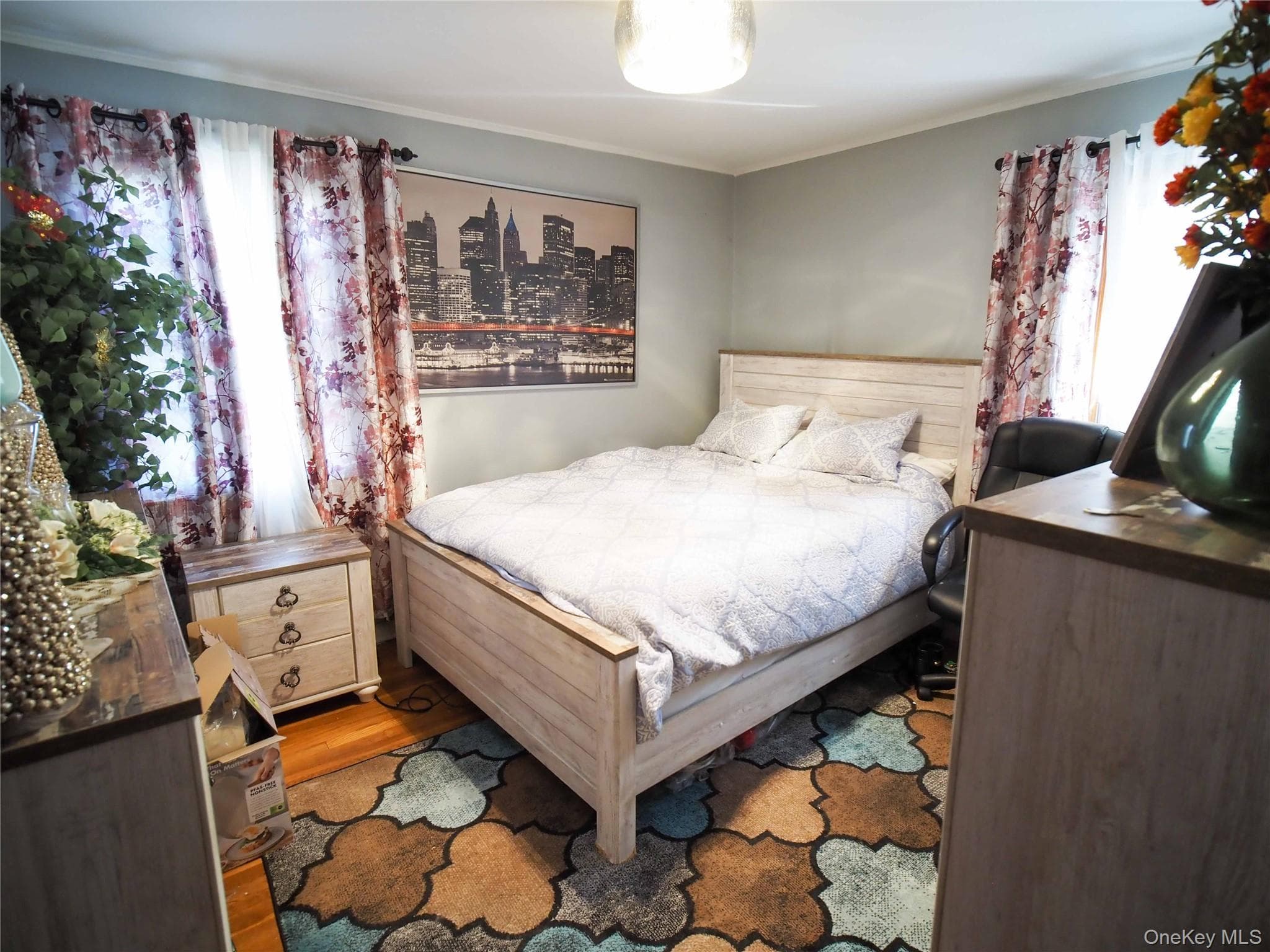 10343 Woodhaven Boulevard thumbnail 8