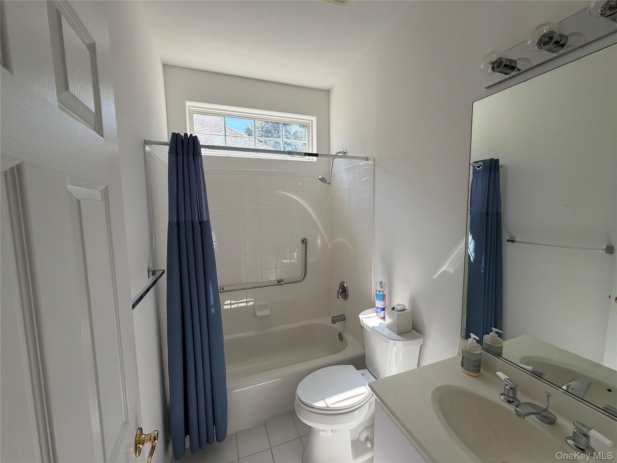 7 Sagaponack Court thumbnail 24