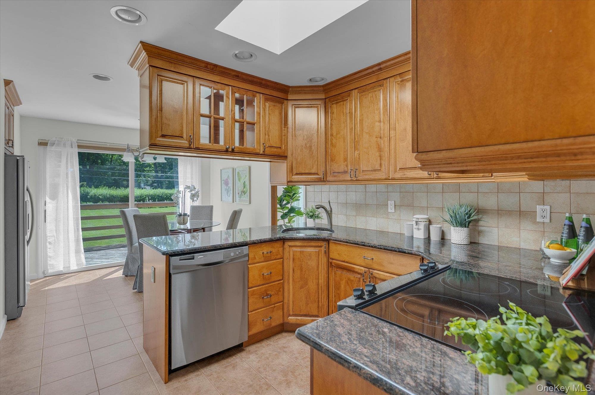 24 Eastover Drive thumbnail 9