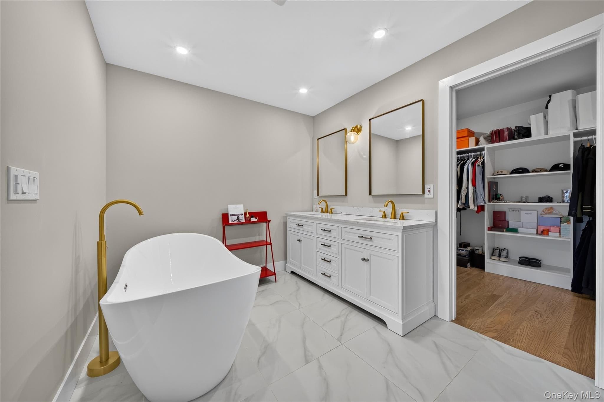 759 Pecan Street thumbnail 22