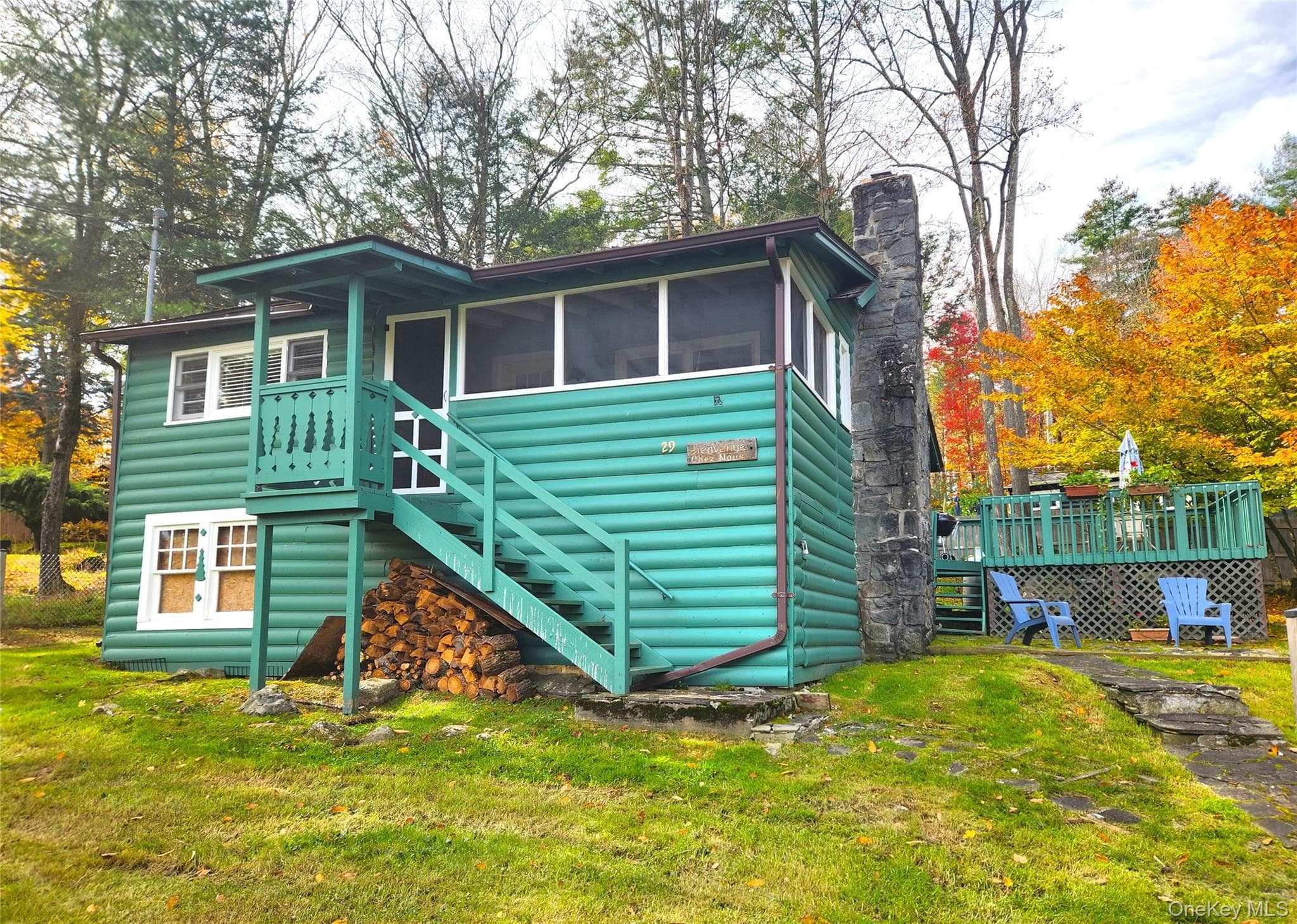 29 Mohawk Trail thumbnail 2