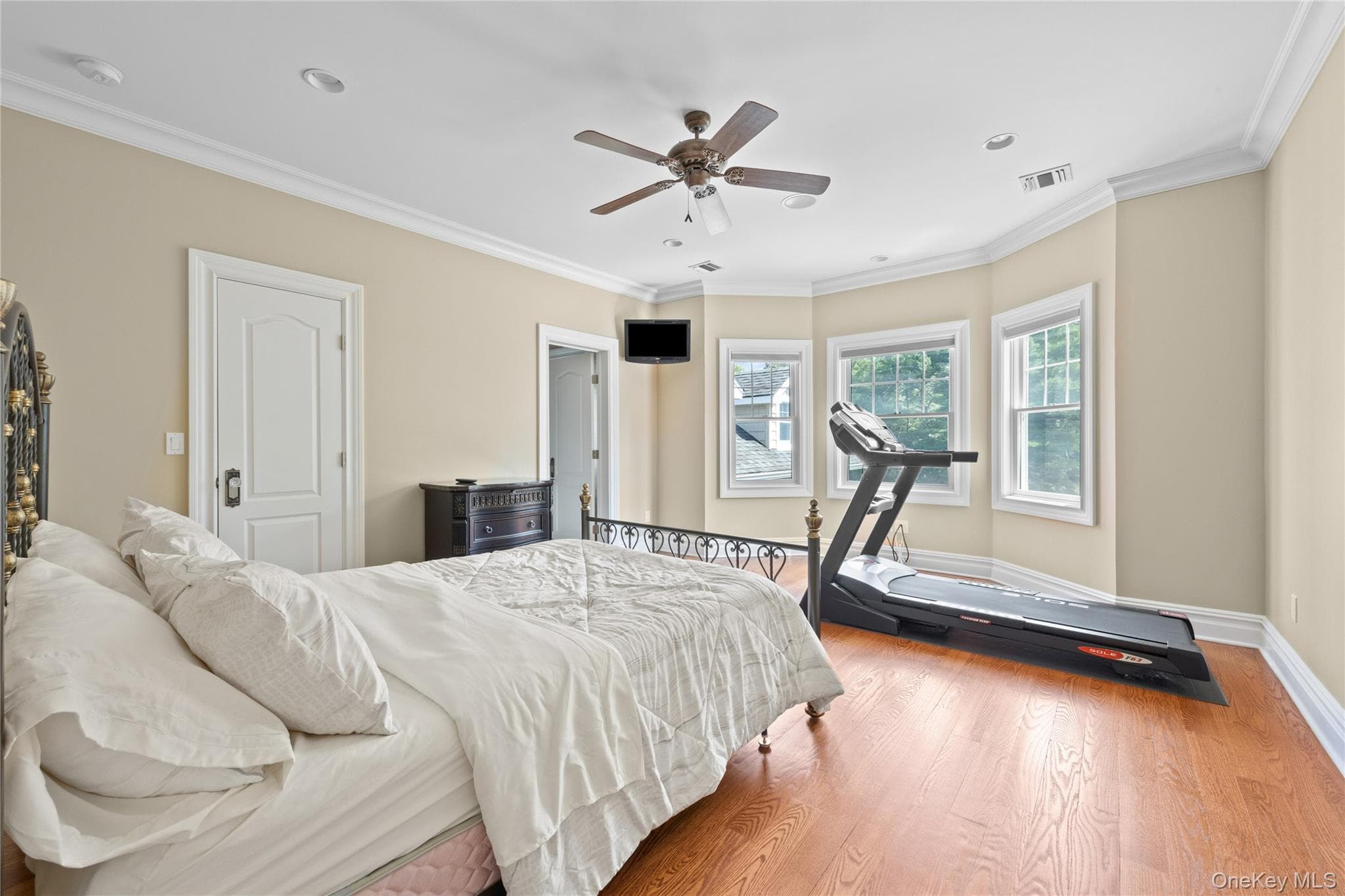 10 Meadow Glen Road thumbnail 37
