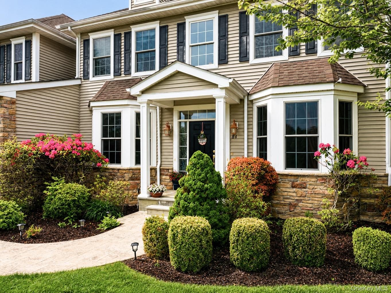 84 Mansion Ridge Boulevard thumbnail 5