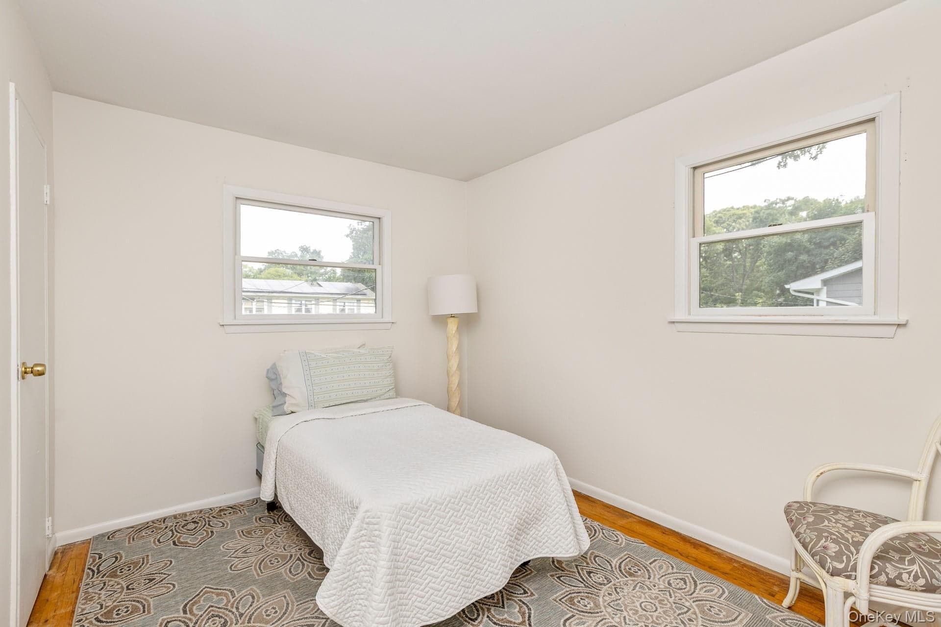 16 Arlington Avenue thumbnail 15