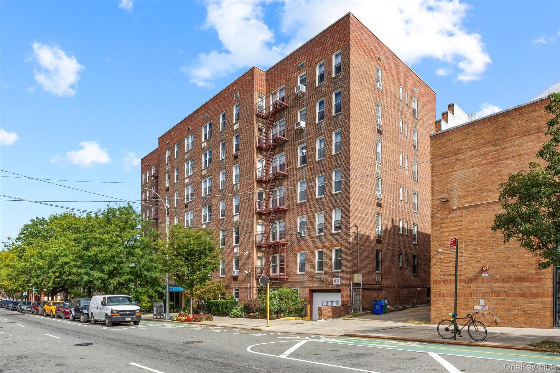 31-85 Crescent Street Unit: 516 thumbnail 3