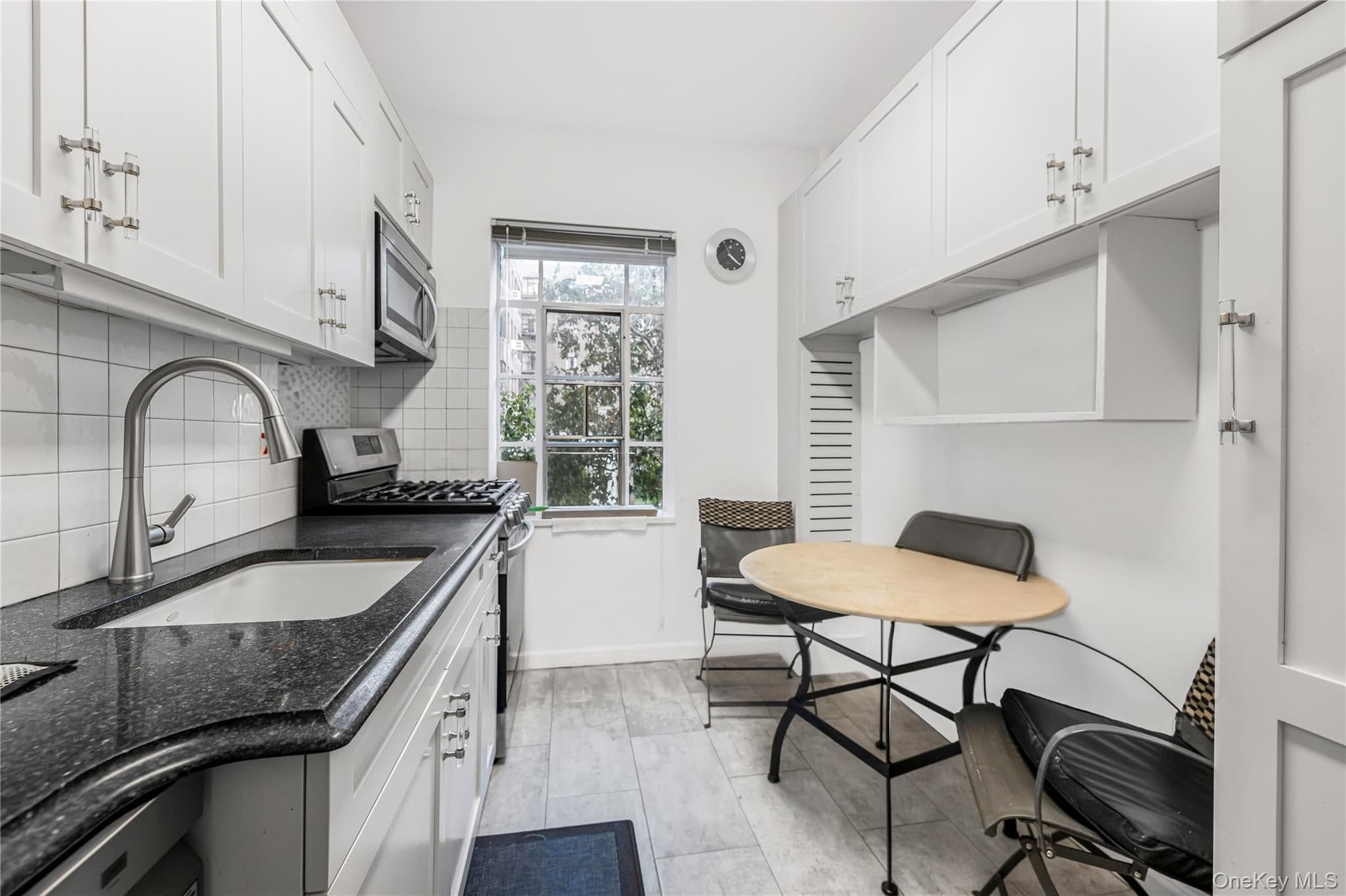 3001 Henry Hudson Parkway Unit: 2H thumbnail 14