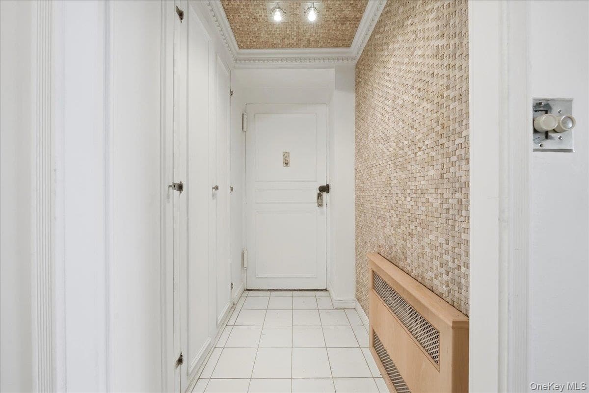 2575 Palisade Avenue Unit: 1L thumbnail 10