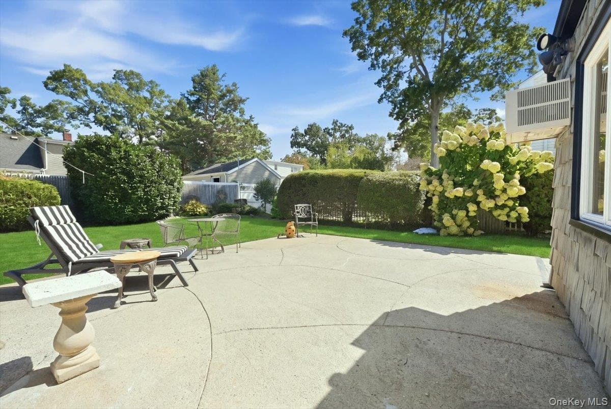 65 Riverside Avenue thumbnail 24