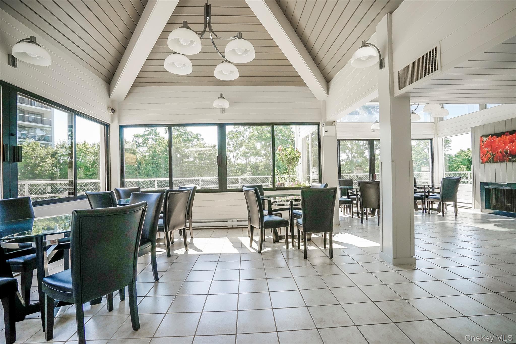300 High Point Drive Unit: 314 thumbnail 32