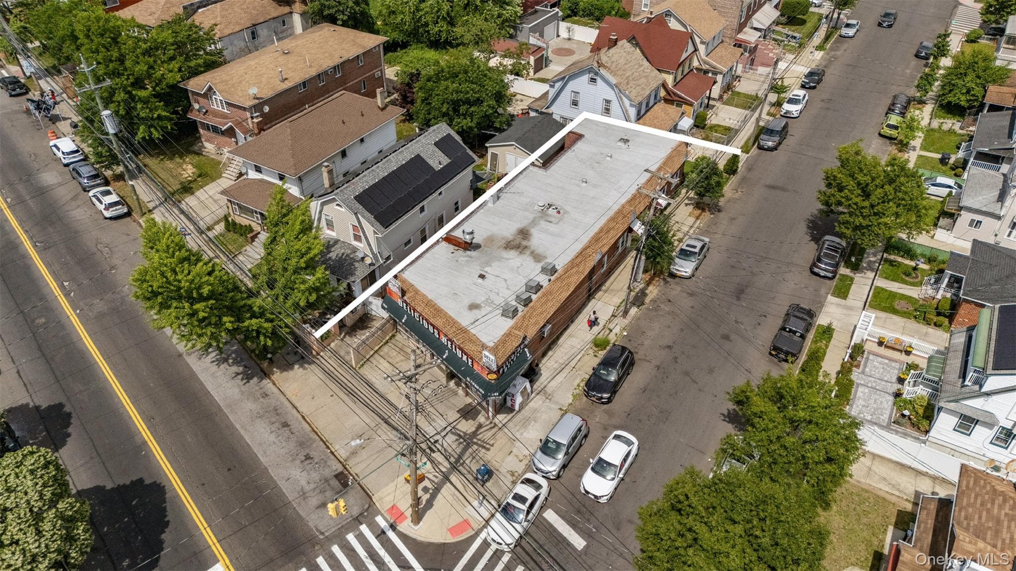 118-65 Farmers Boulevard thumbnail 6