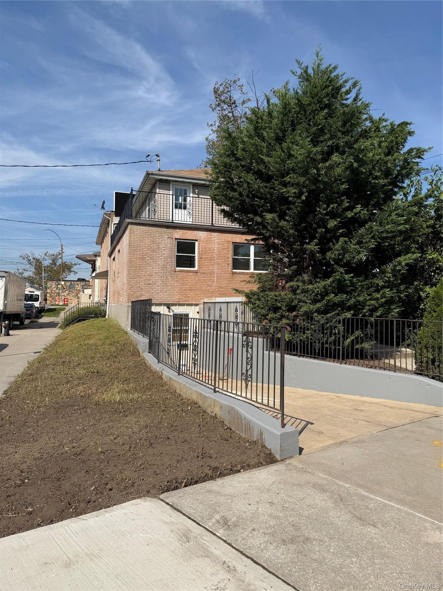 146-38 176th Street thumbnail 3