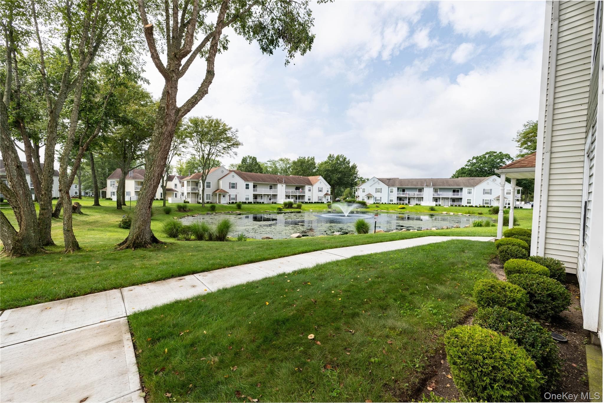 69 Fairview Circle thumbnail 3