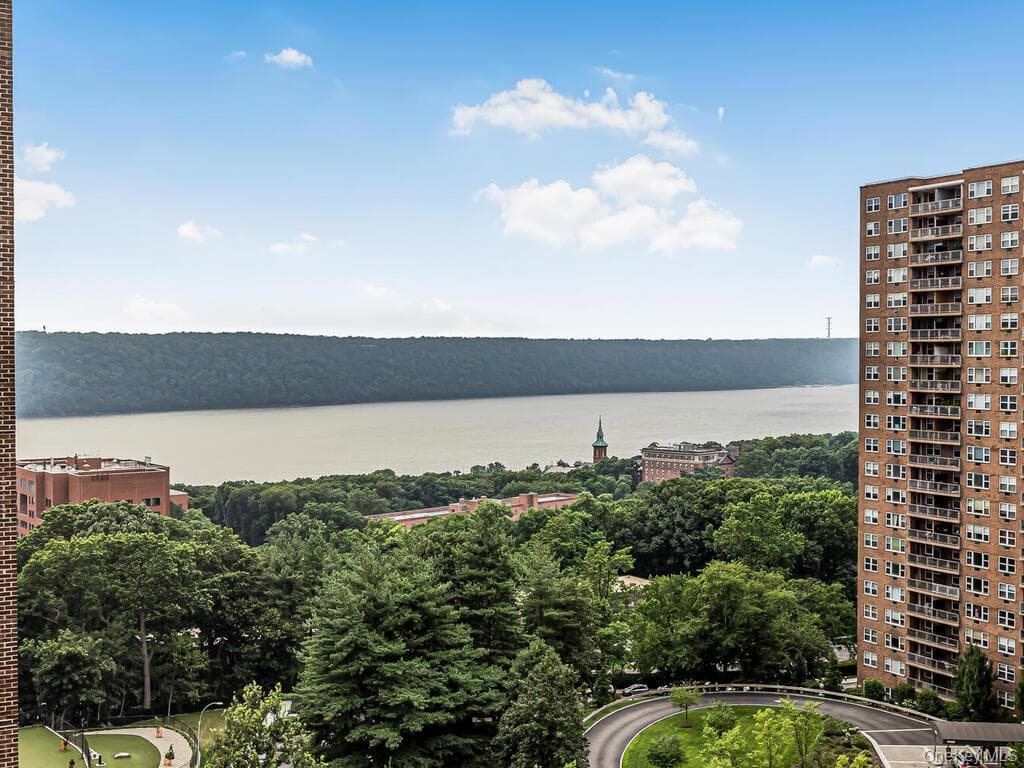 5800 Arlington Avenue Unit: 16A thumbnail 17