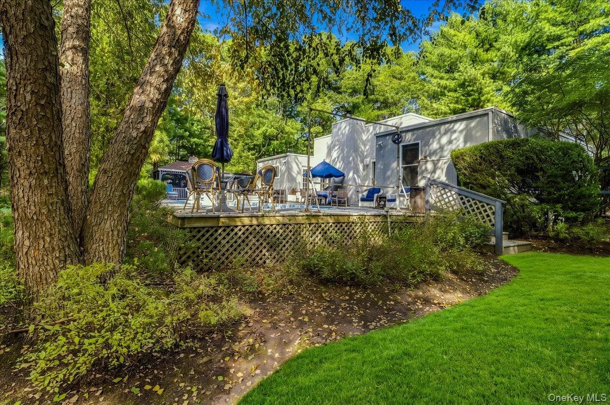 10 Glenmore Drive thumbnail 11