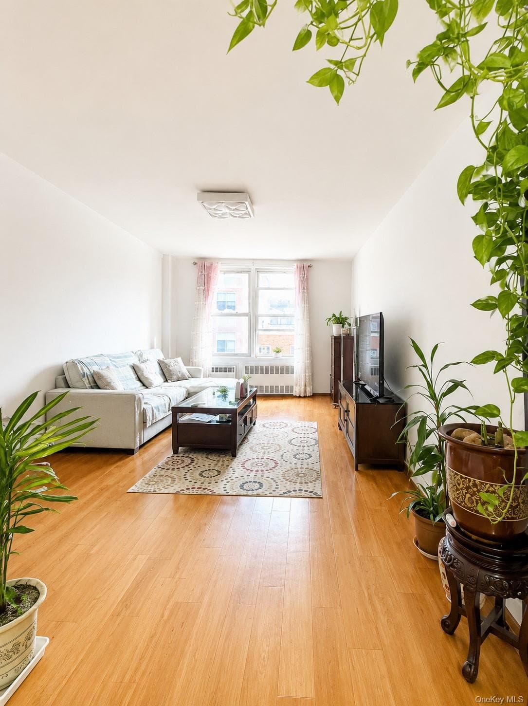 14470 41 Avenue Unit: 4, Flushing