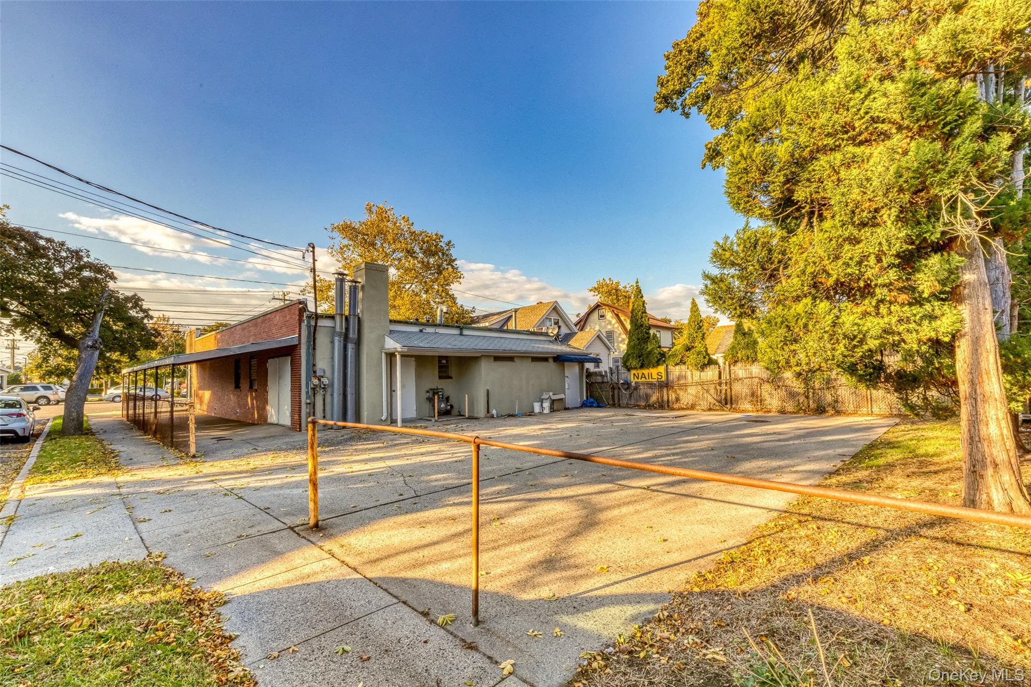 153 Woodbury Road thumbnail 23