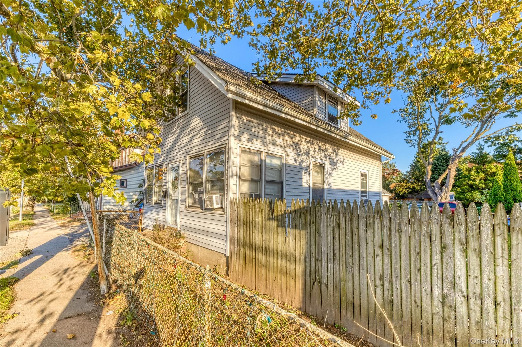 153 Woodbury Road thumbnail 25