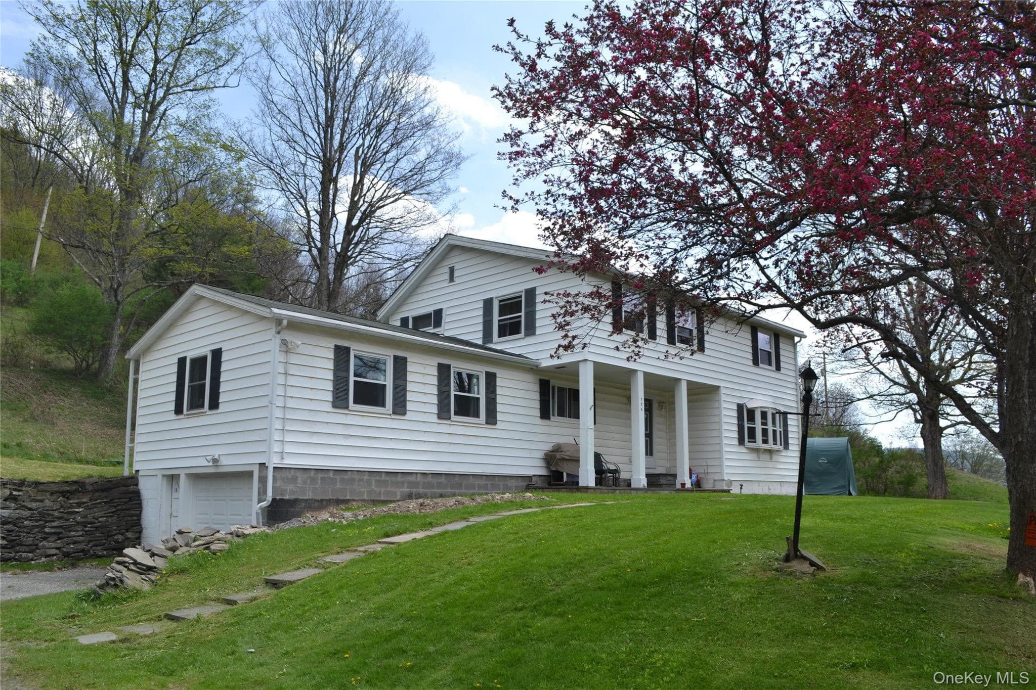 756 County Highway 21, Walton