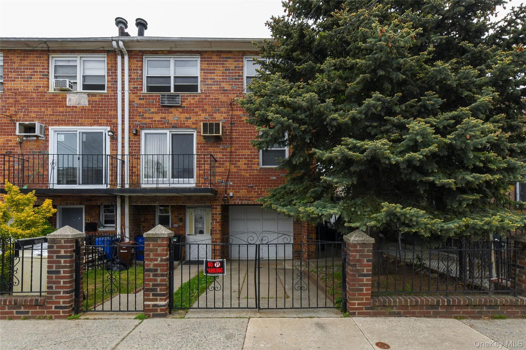 97-33 90th Street, Ozone Park