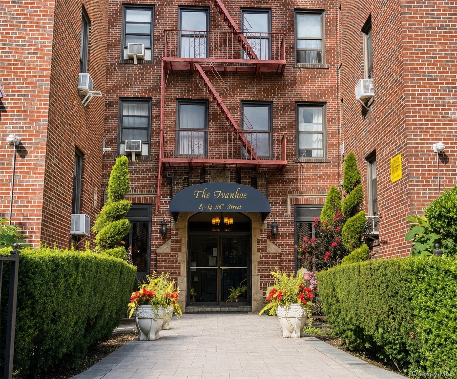 83-84 116 Street Unit: 1J photo 1