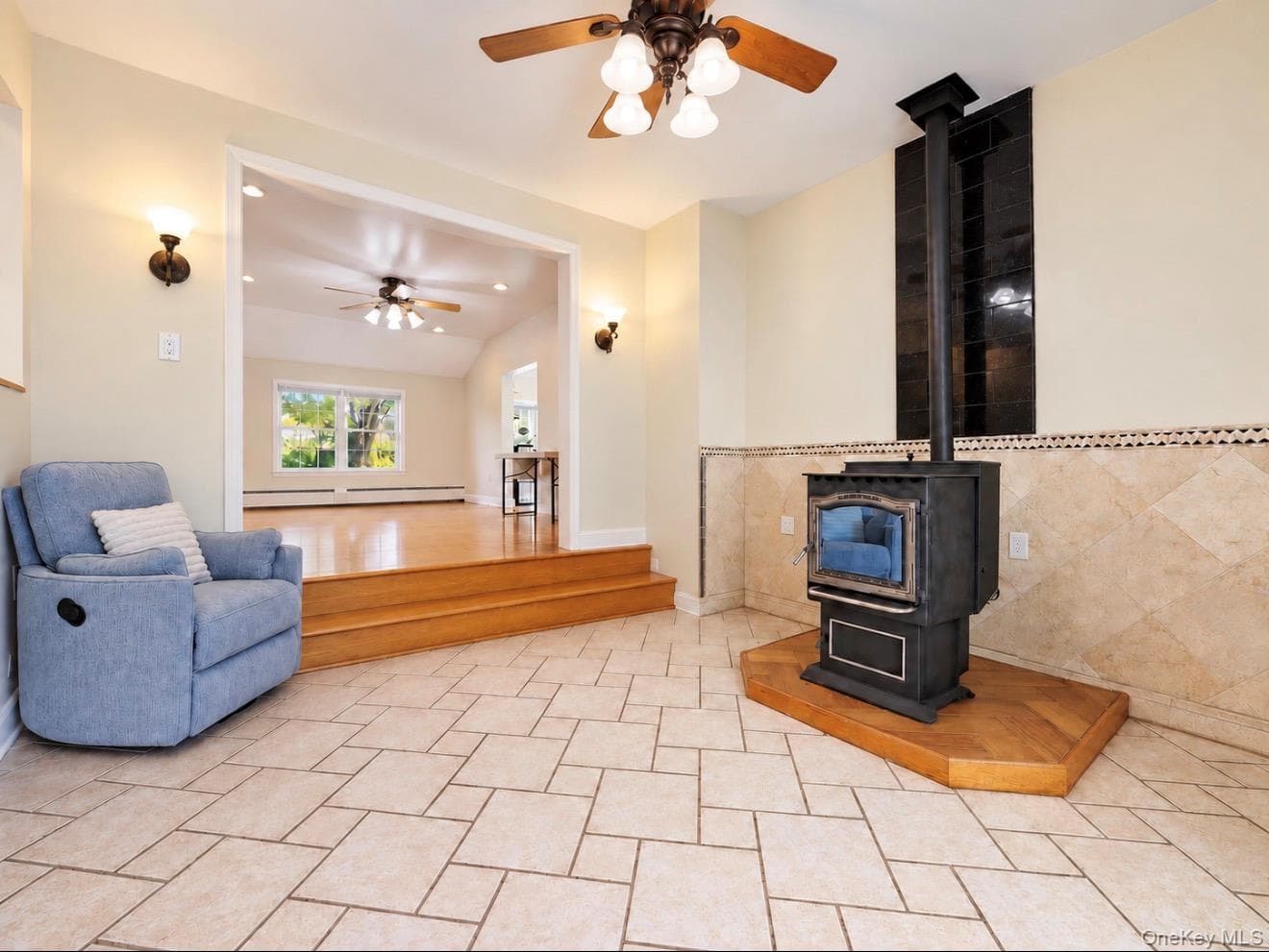 8 Acorn Drive thumbnail 12