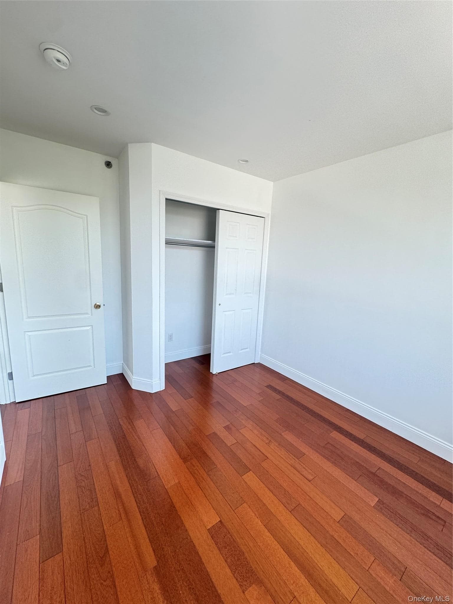 14456 Roosevelt Avenue Unit: 5A thumbnail 6
