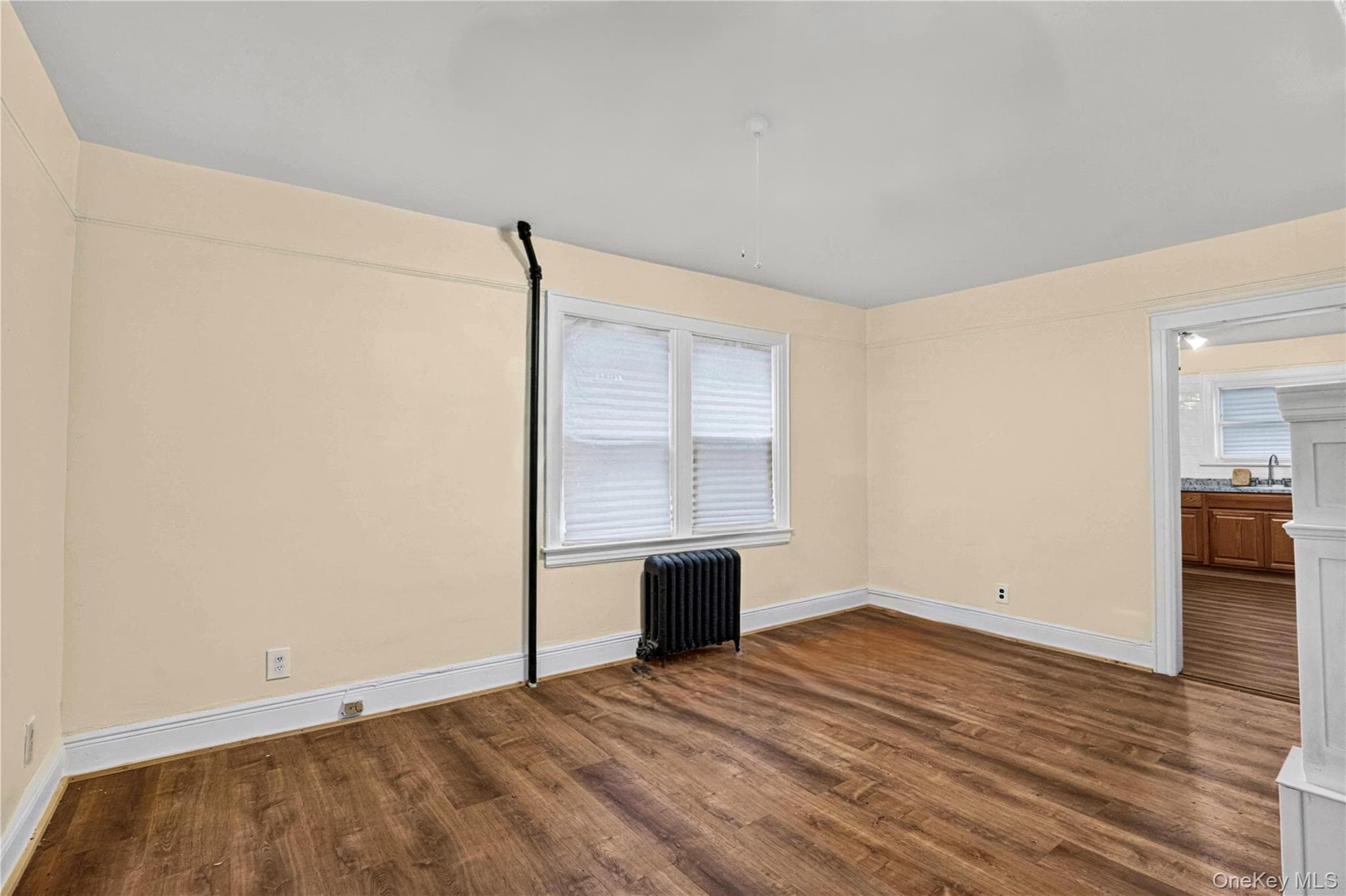 13915 Glassboro Avenue thumbnail 13