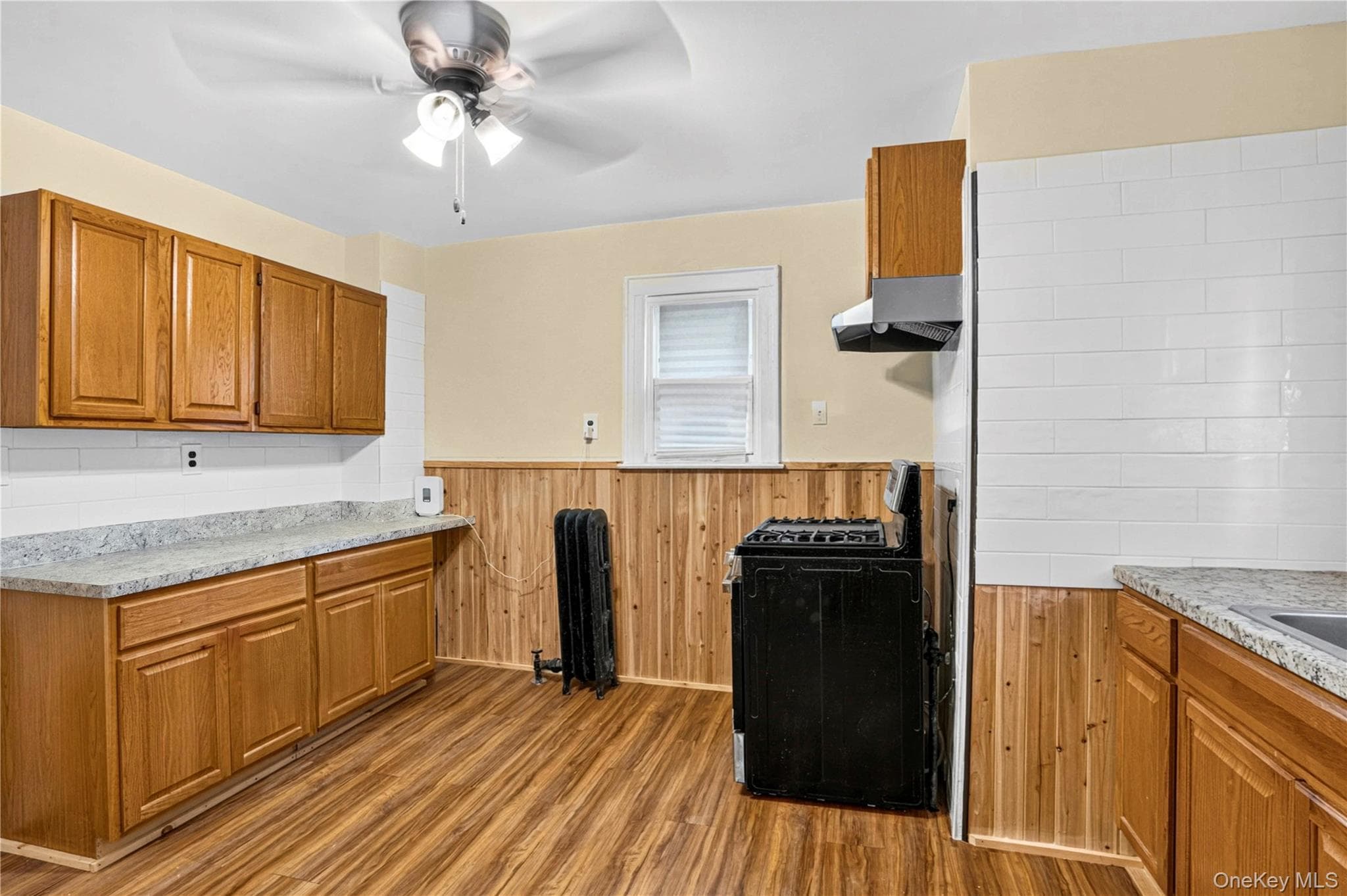 13915 Glassboro Avenue thumbnail 5