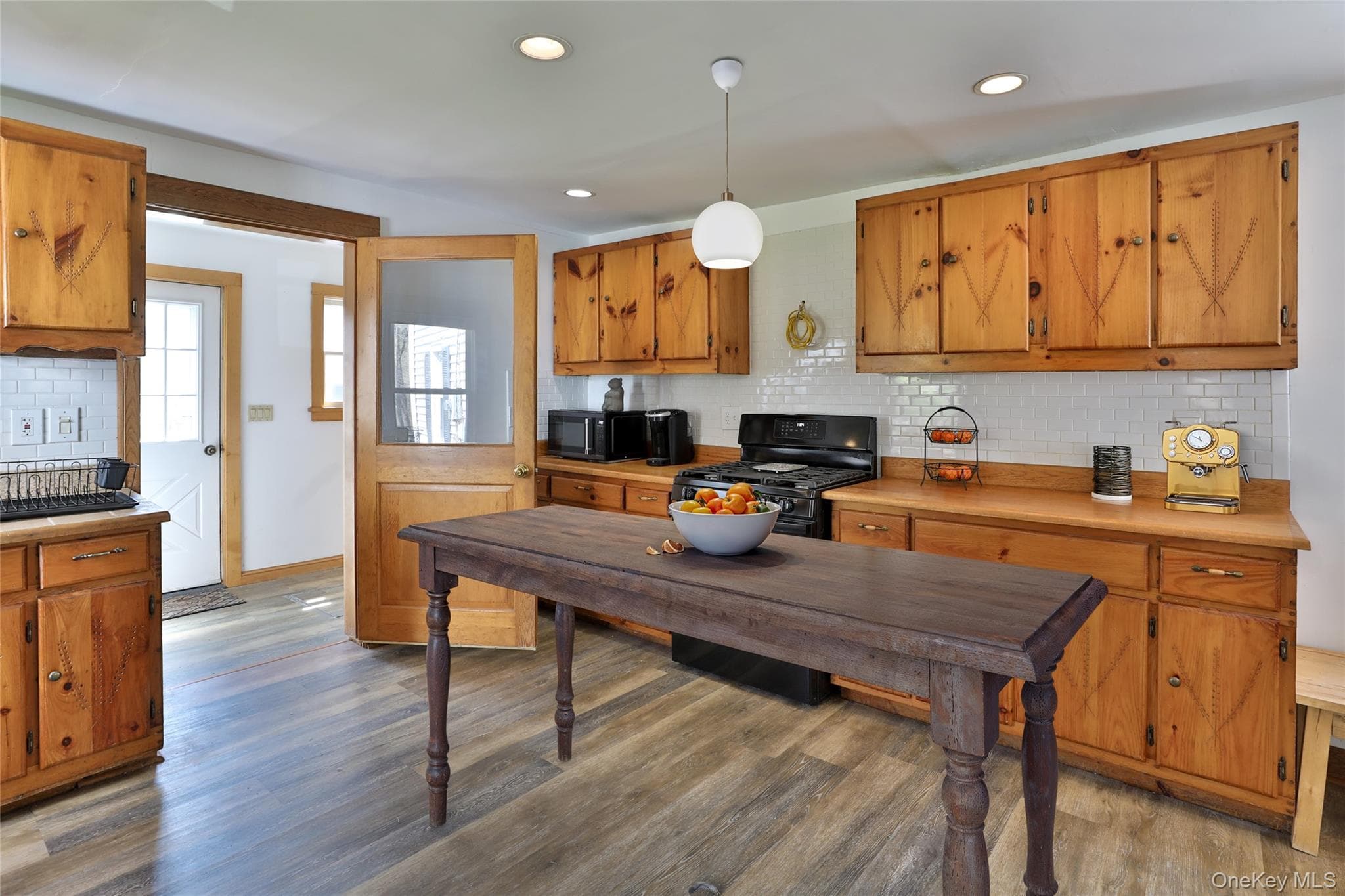 176 Williams Road thumbnail 11